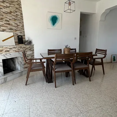 Apartment Huge Terrace In Peaceful Voroklini